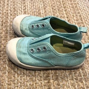 Cat and jack slip ons